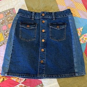 Madewell Denim Two Tone Button Up Skirt-Size 25